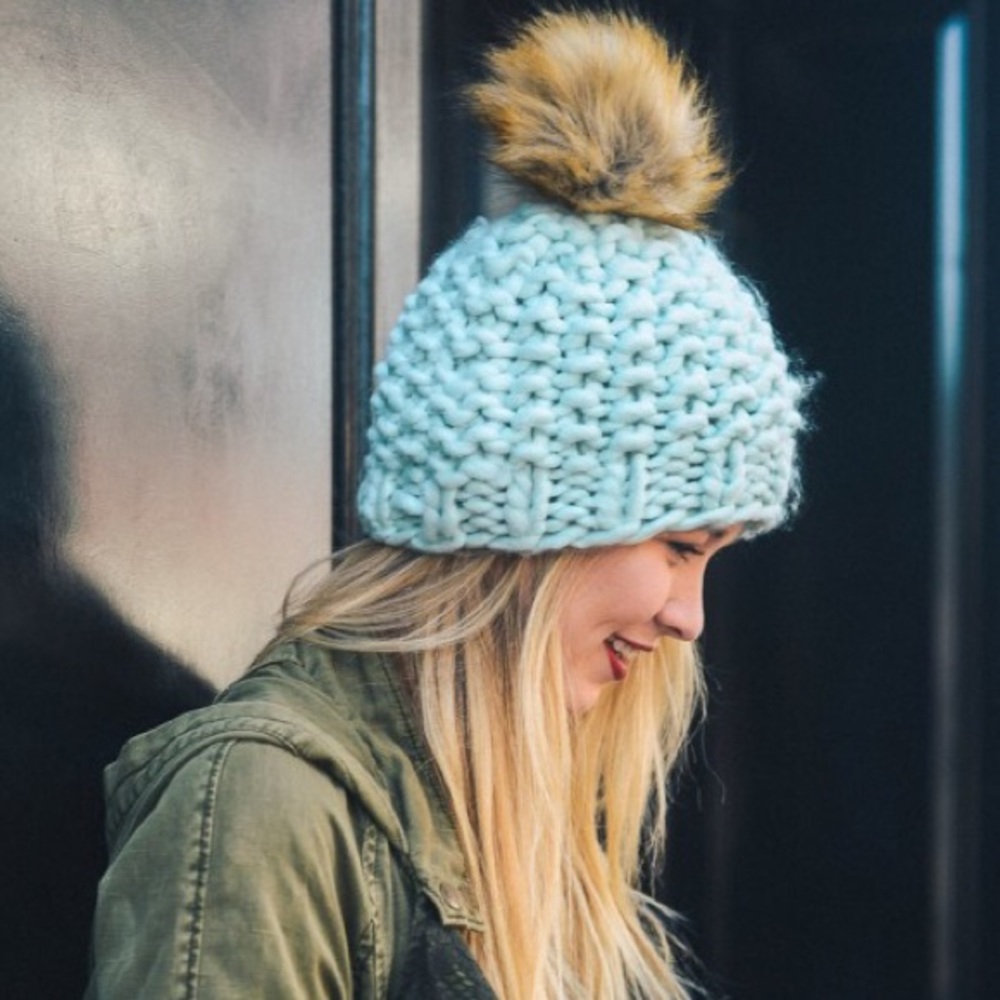 6 PACKS Mint Pom Pom Beanies